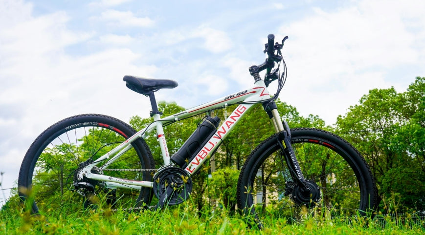 Guía de instalación de kit de bicicleta DIY: precauciones y recomendaciones  La modificación de bricolaje de la bicicleta no solo puede traer una gran sensación de logro, sino que también puede hacer que su coche sea más personal y práctico. Ya sea para a