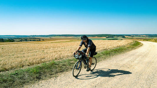 ¿Cómo puede un entusiasta del ciclismo recorrer 16,000 kilómetros en un año?